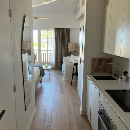 Aparthotel Les Pereire 5*